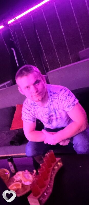 Кирилл, 20, Белове — анкета №3985199