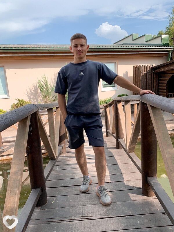 Глеб, 26, Пинске — анкета №3985662