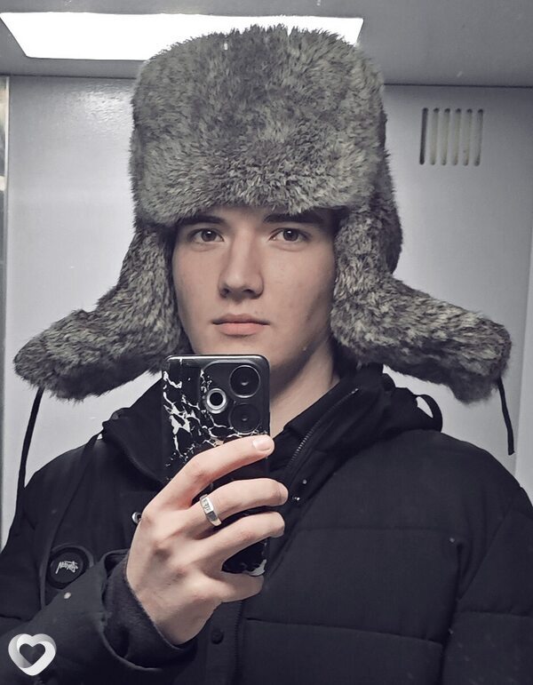 Роман, 19, Краснодаре — анкета №3985634
