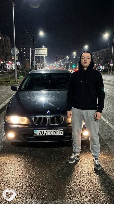 Олег, 22, Шымкенте — анкета №3986222