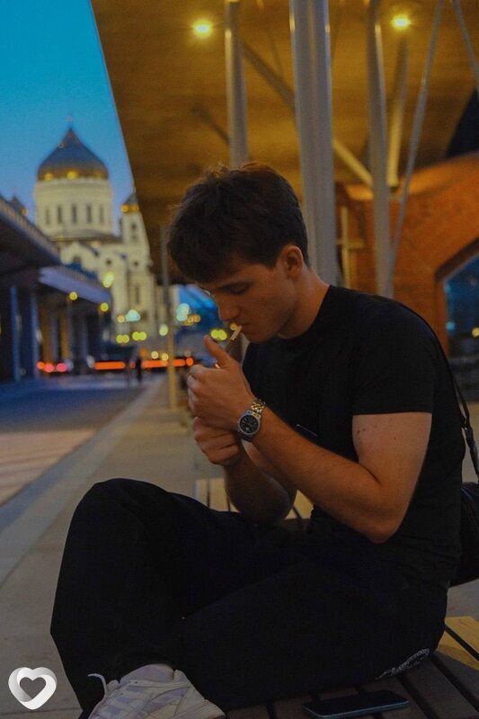 Александр, 21, Москве — анкета №3986482