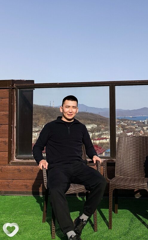 Иннокентий, 27, Владивостоке — анкета №3986504