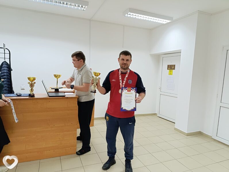 Курт, Благодарный