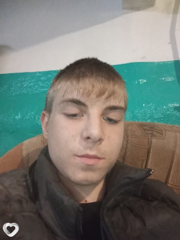 Danil, 18, Ачинске — анкета №3987037