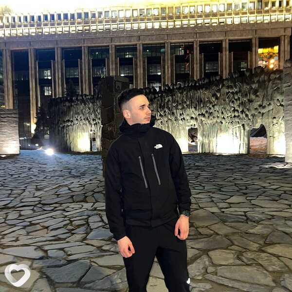 Роман, 25, Москве — анкета №3987420