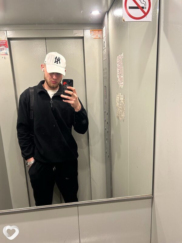 Никита, 23, Омске — анкета №3987894