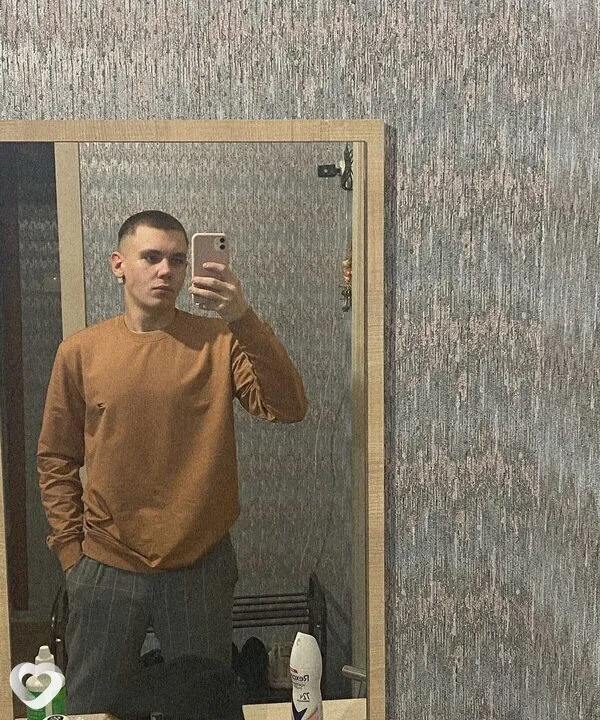 Егор, 24, Бийске — анкета №3988577