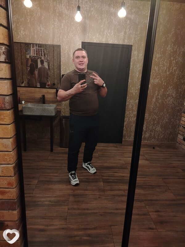 Иван, 24, Барнауле — анкета №3988608