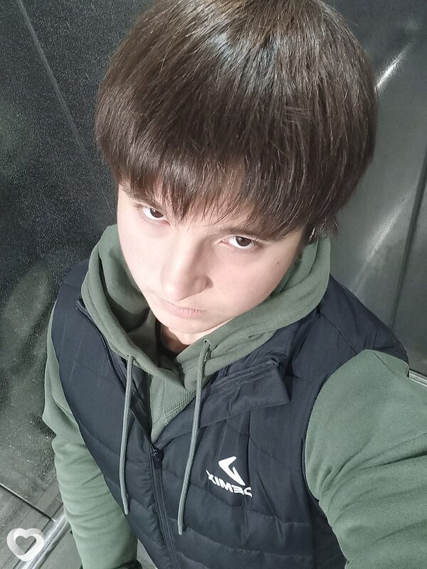 Захар, 18, Тюмени — анкета №3989667