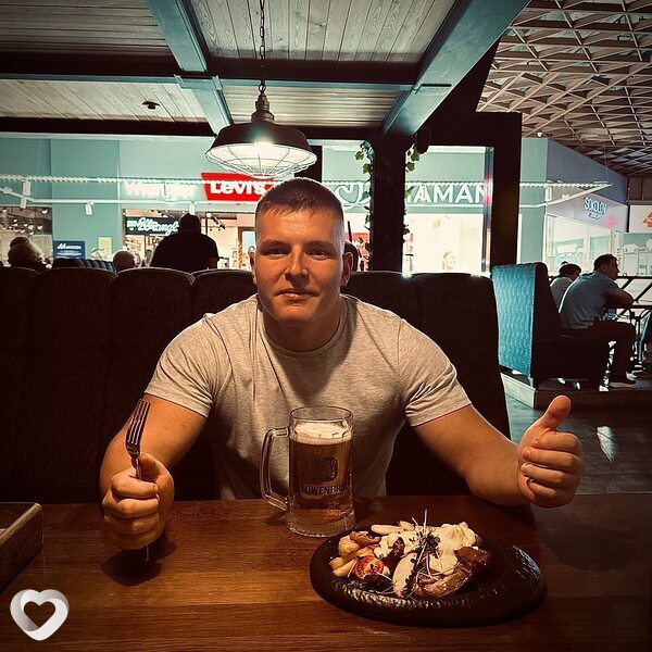 Иван, 24, Севастополе — анкета №3990367