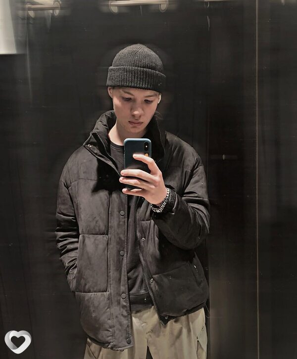 Миша, 20, Харькове — анкета №3991386