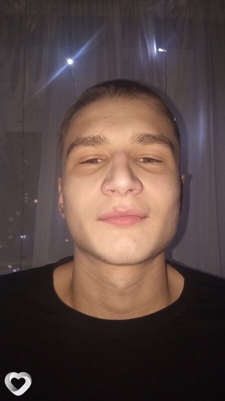 Максим, 20, Лиде — анкета №3991422