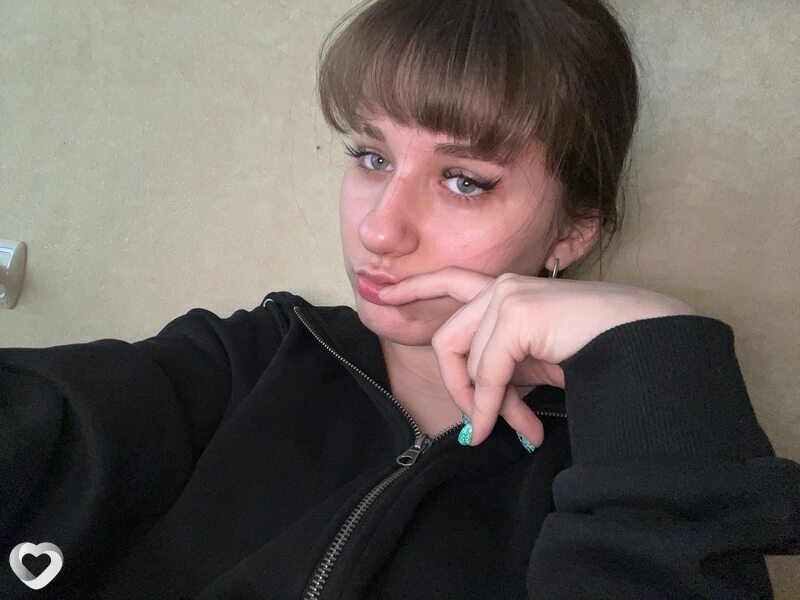 Леся, 19, Брянске — анкета №3992317