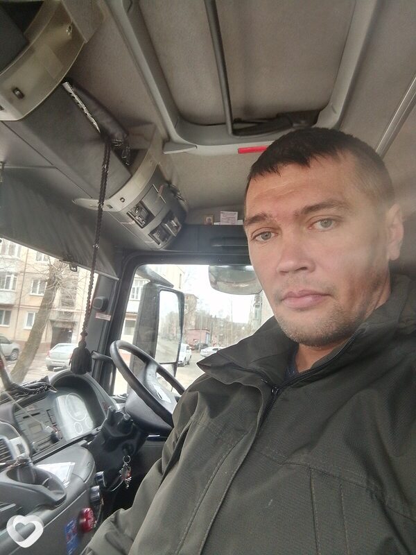 Виктор, 41, Архангельске — анкета №3992471