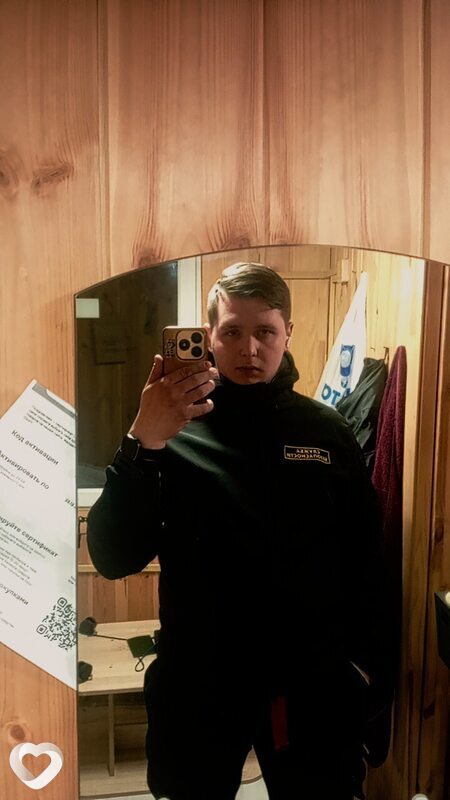Макс, 21, Санкт-Петербурге — анкета №3992564