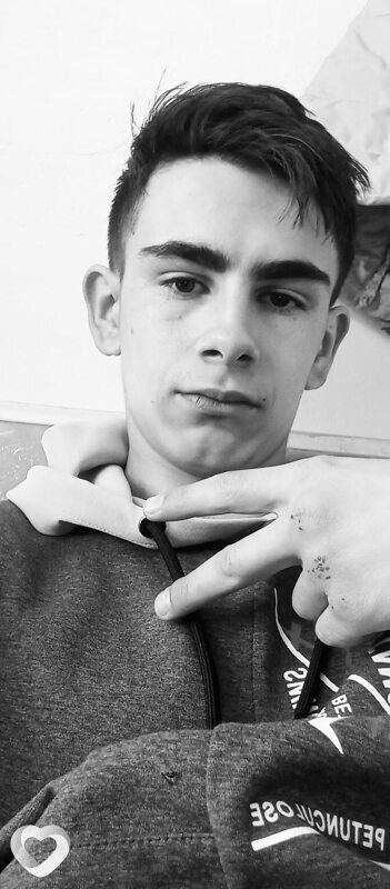 Павел, 21, Чите — анкета №3993894