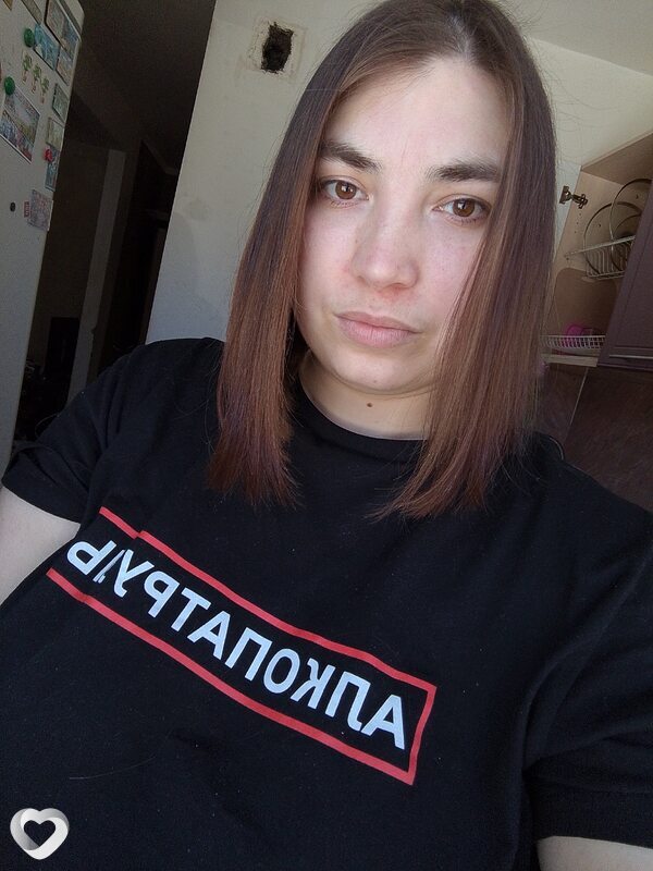 Алена, 28, Барнауле — анкета №3994193