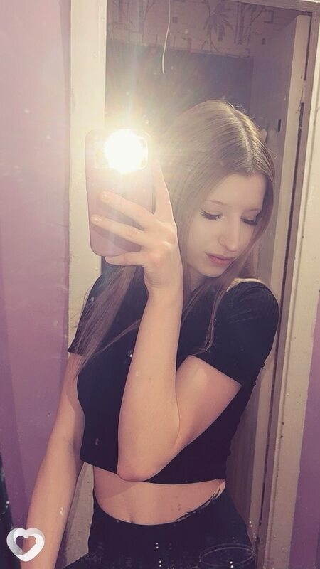 Аня, 21, Полоцке — анкета №3994560