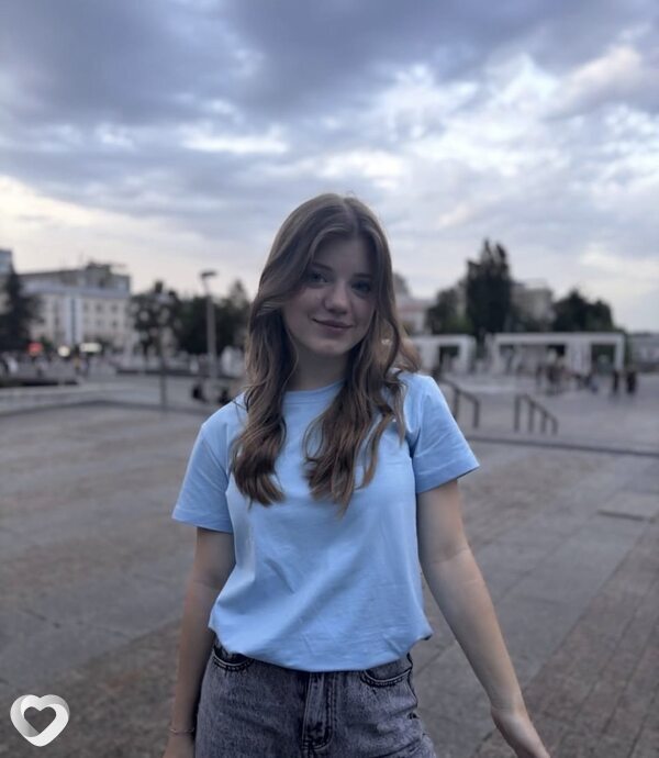 Кристина, 21, Сызрани — анкета №3995211