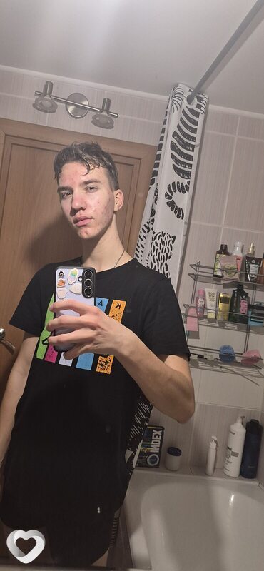 Ермолай, 20, Красноярске — анкета №3995514