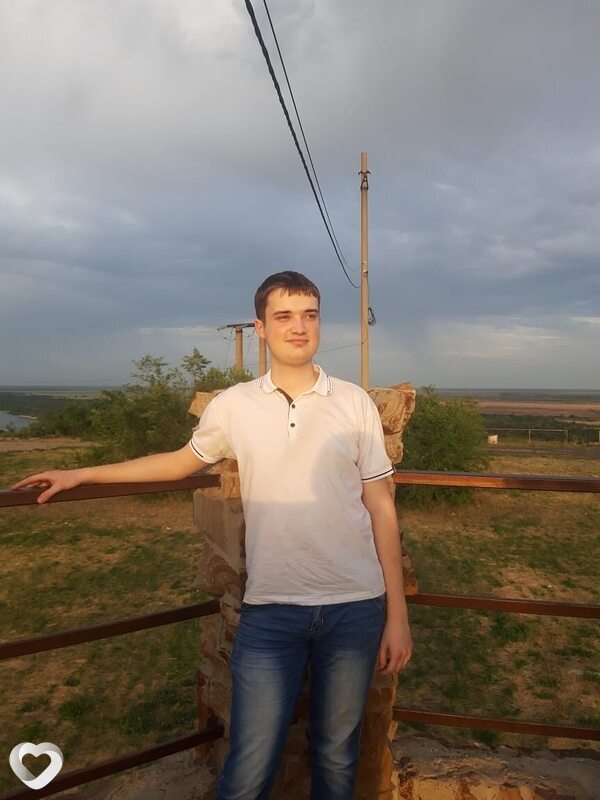 Николай, 22, Новочеркасске — анкета №3995675