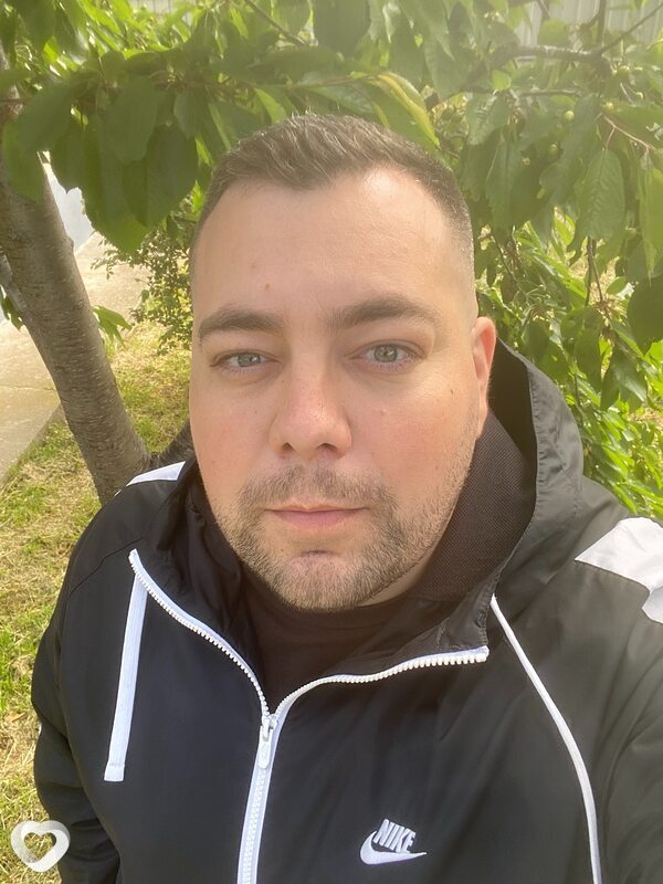 Mike, Pitești