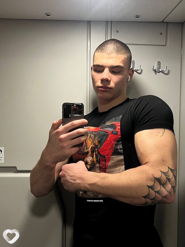 Эмир, 21, Нижнем Новгороде — анкета №3996351