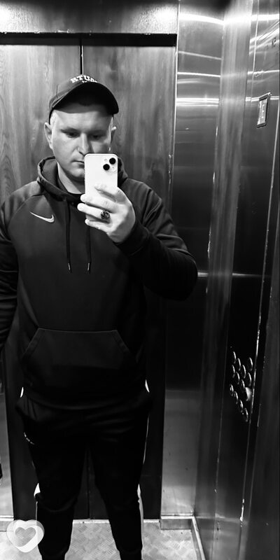 Артур, 24, Евпатории — анкета №3996374