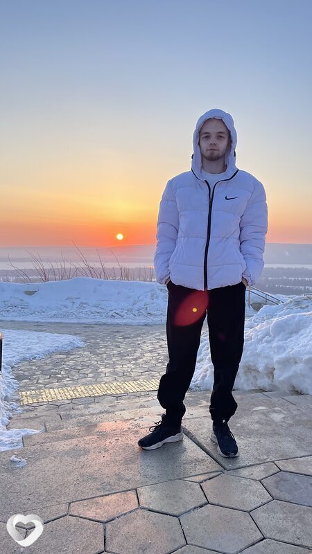 Антон, 25, Самаре — анкета №3996989