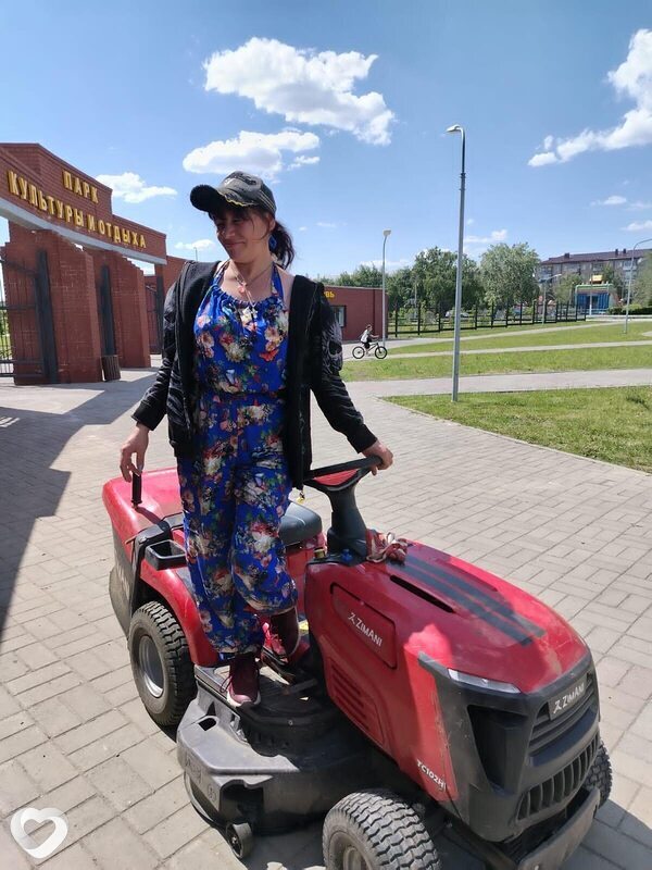 Оксана, Гай