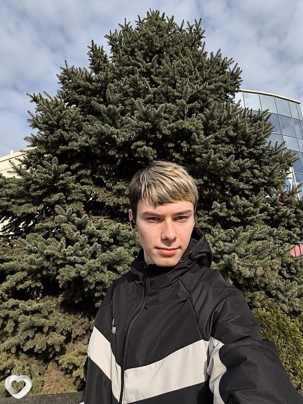 Даниил, 19, Донецке — анкета №3997283