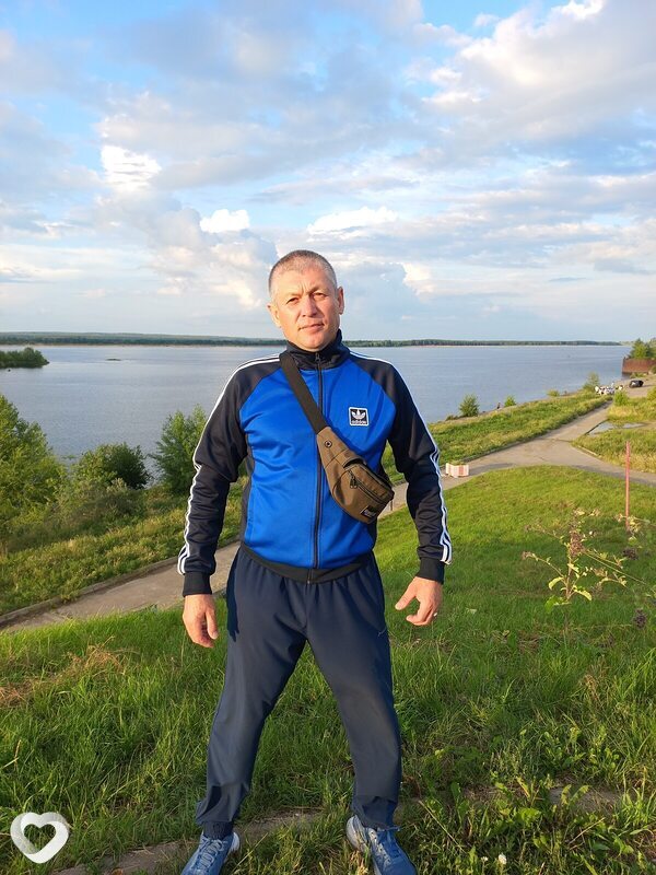 Олег, 49, Новочебоксарске — анкета №3997286