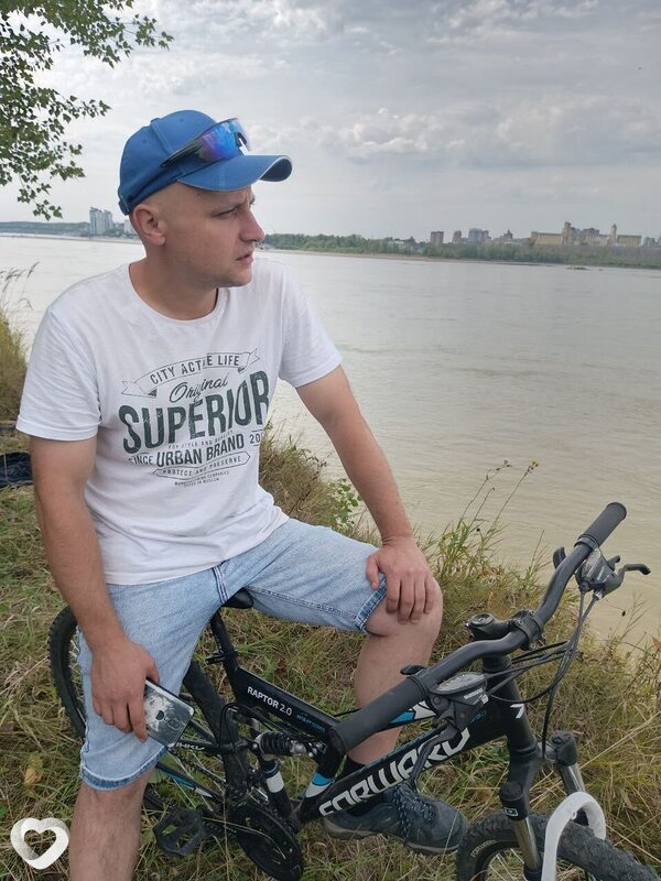 Артем, 38, Барнауле — анкета №3998444