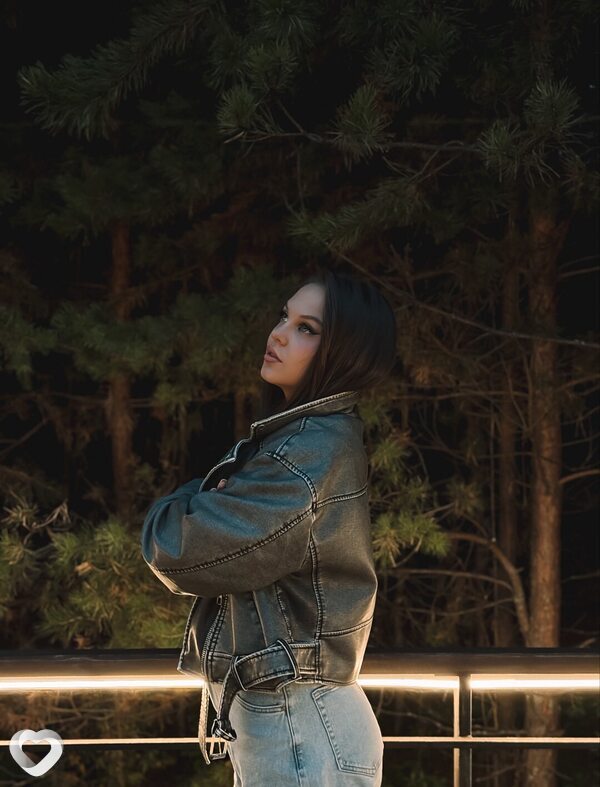 Анжелина, 22, Москве — анкета №3998735
