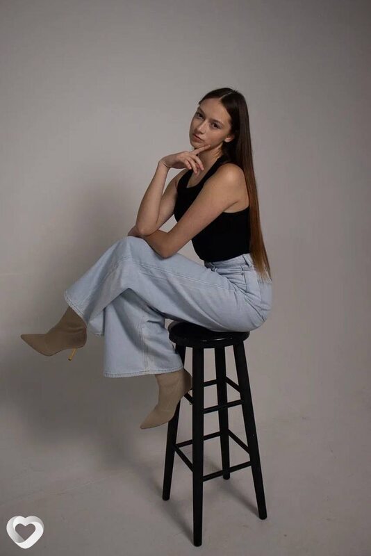 Александра, 18, Калининграде — анкета №3999140