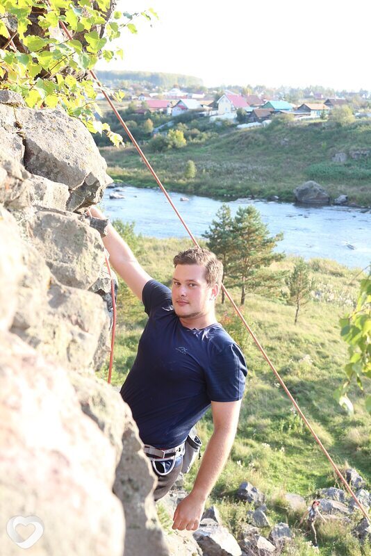 Александр, 25, Тюмени — анкета №3999474