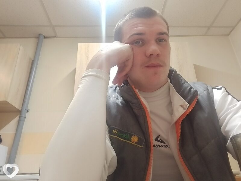 Кирилл, 20, Камени-на-Оби — анкета №4000093