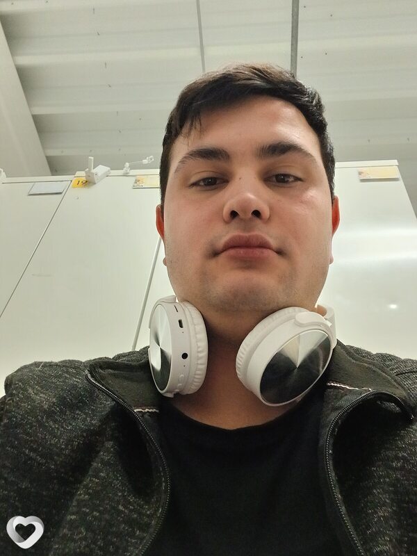 Валера, 24, Ташкент — анкета №4000272