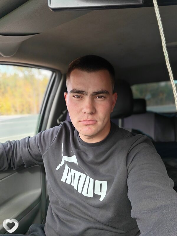 Амир, Докучаевск