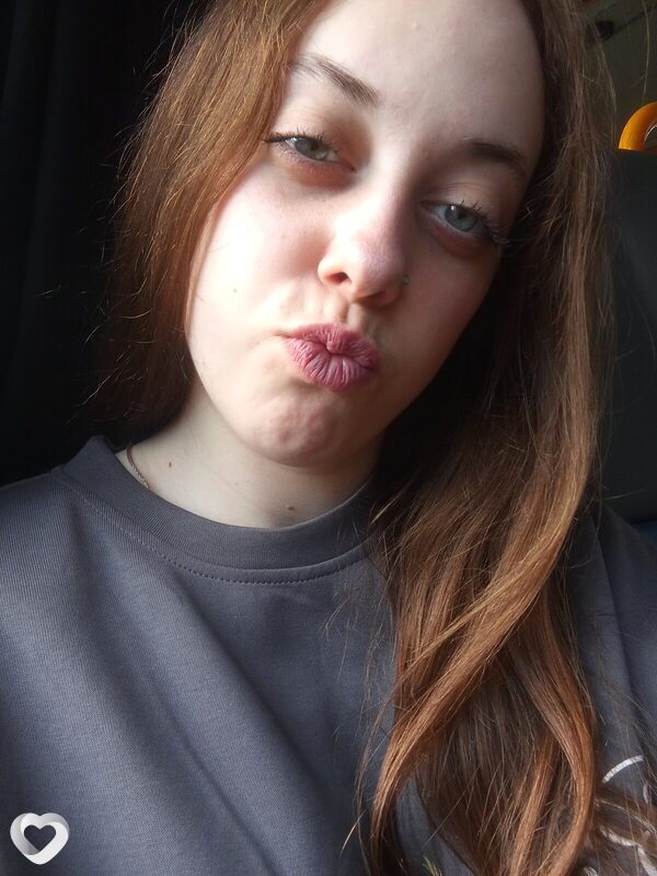 Олеся, 18, Москве — анкета №4000552
