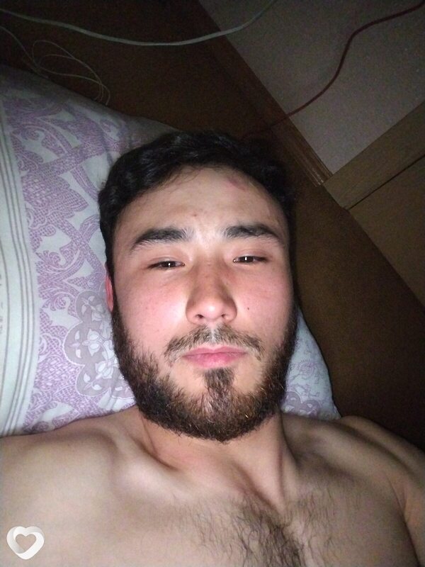 Айбек, 27, Белокурихе — анкета №4000563