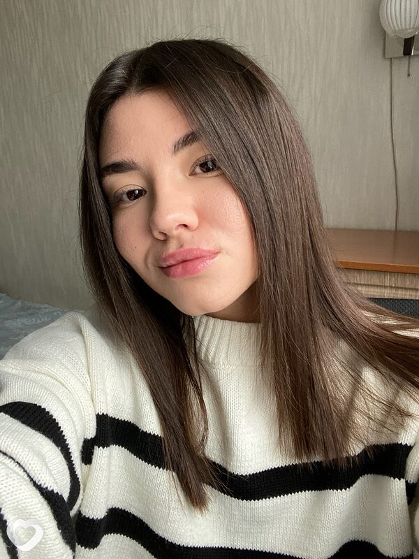 Марина, 21, Абакане — анкета №4000581