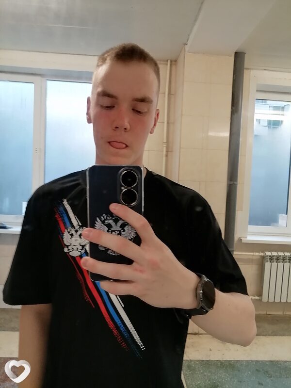 Дмитрий, 19, Москве — анкета №4000965