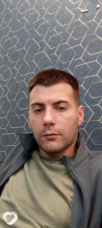 Артём, 30, Бронницах — анкета №4000975