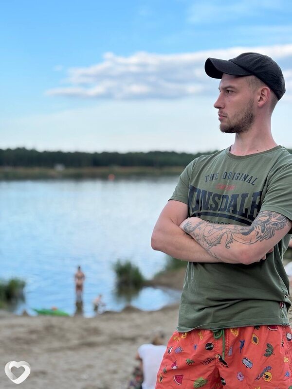 Денис, 28, Москве — анкета №4001014