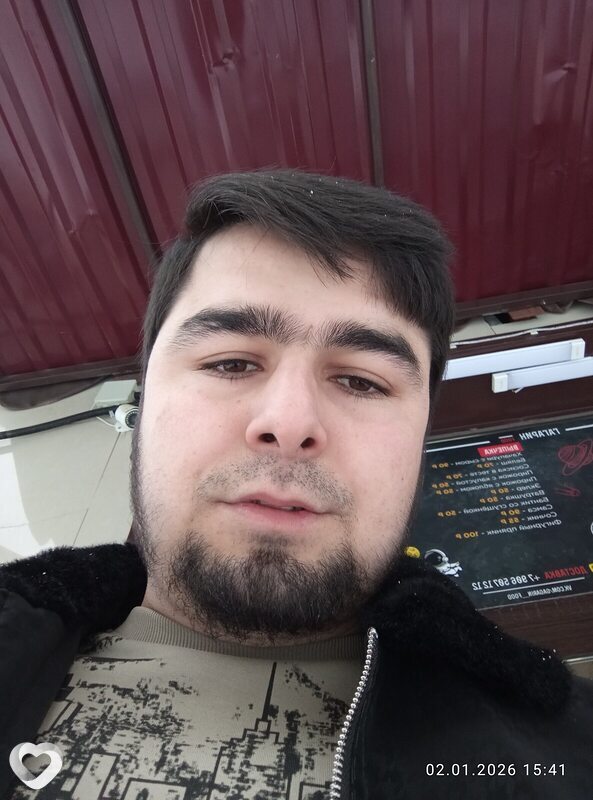 Холик, 21, Калуге — анкета №4001800