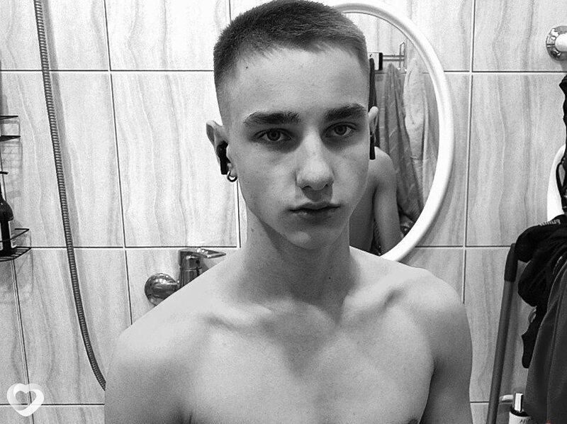 Ваня, 18, Санкт-Петербурге — анкета №4001443