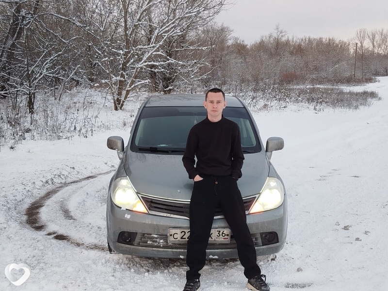 Дима, 20, Лисках — анкета №4001596
