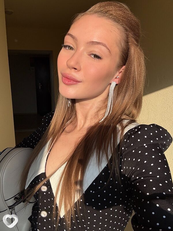 Елизавета, 21, Воронеже — анкета №4001488