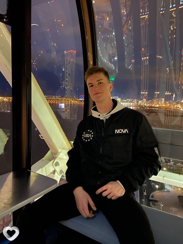 Эдуард, 25, Казани — анкета №4002106